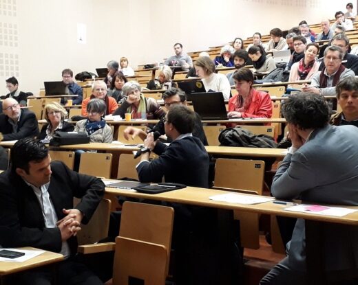 change avec la salle à la suite de la 1ère session © RES