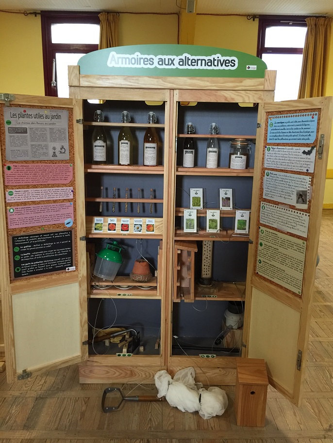 L'armoire aux alternatives, un extrait de l'exposition©GRAINE Aquitaine