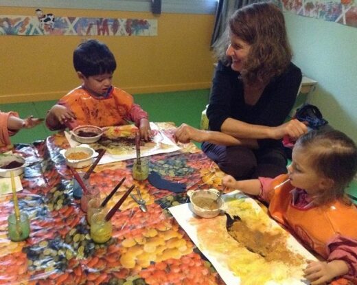 On réfléchit aux produits des activités pédagogiques © Brins d’éveil