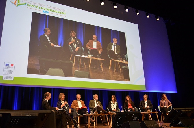 La table ronde Quels outils pour aider les collectivités à mettre en place une stratégie en santé environnement © Région NA