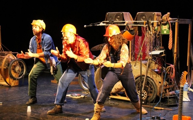 Cette année la Compagnie Virus présentera son spectacle pédagogique au lycée Desfontaine © VIRUS prod