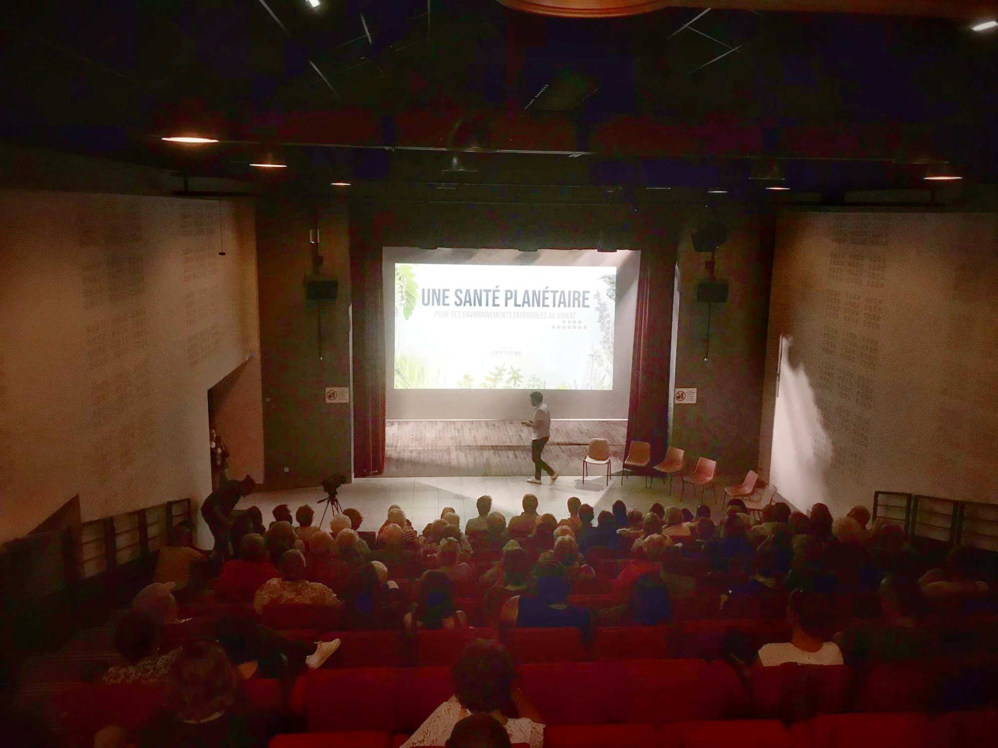 80 personnes étaient présentes pour la projection/débat le 7 mai à Saint Denis d’Oléron